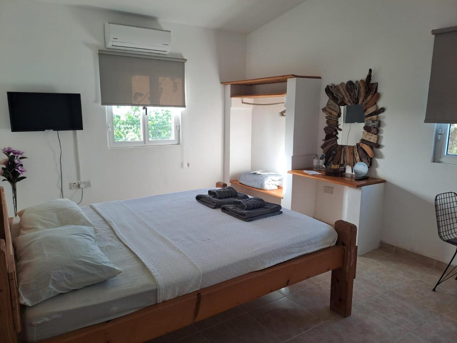 Hera Palace Boutique Otel Yialousa Bagian luar foto